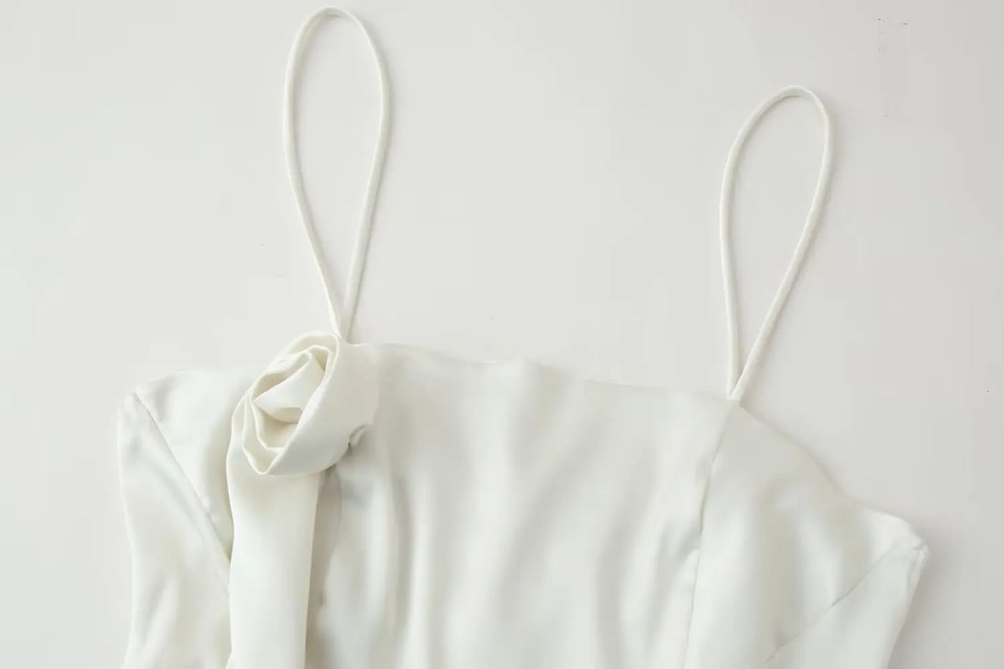 AISHA MAXI DRESS – WHITE