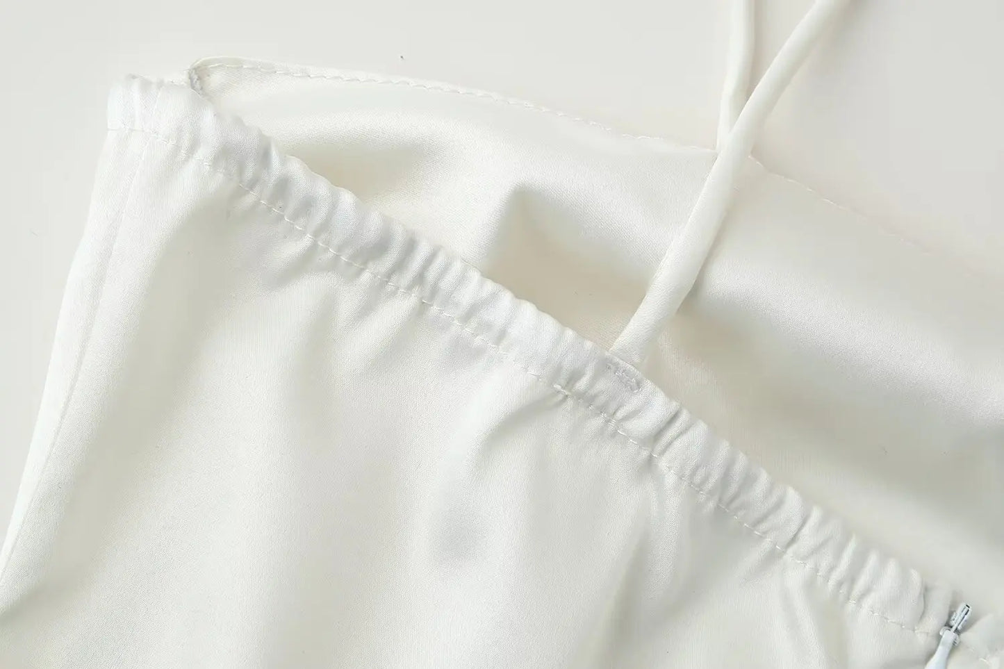 AISHA MAXI DRESS – WHITE